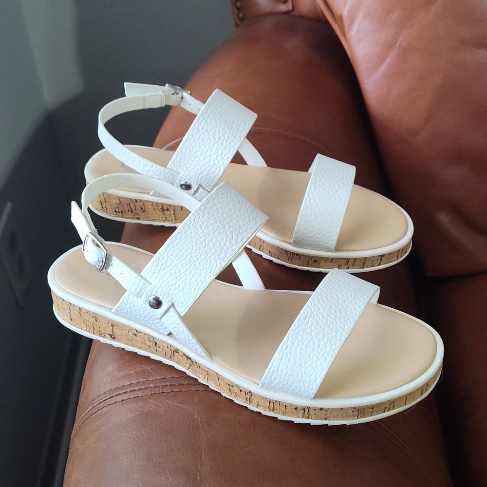Cupcake Couture Sandals